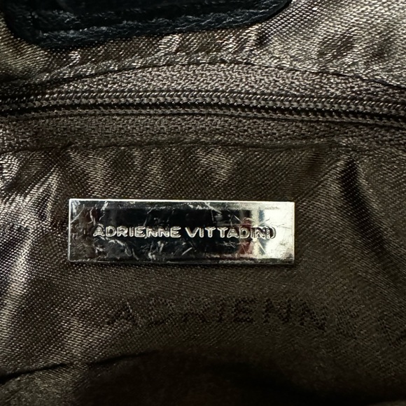 Adreanne Vittadini mini purse, lamb leather, magnetic closer, great condition - Picture 5 of 9